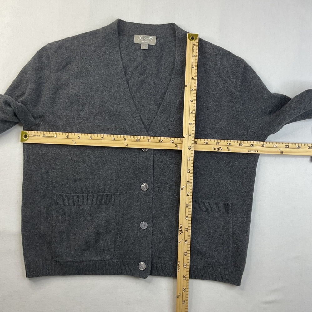 J.Crew Cashmere Cardigan Sweater Charcoal Gray V-Neck Button Front Womens XS - Picture 6 of 6